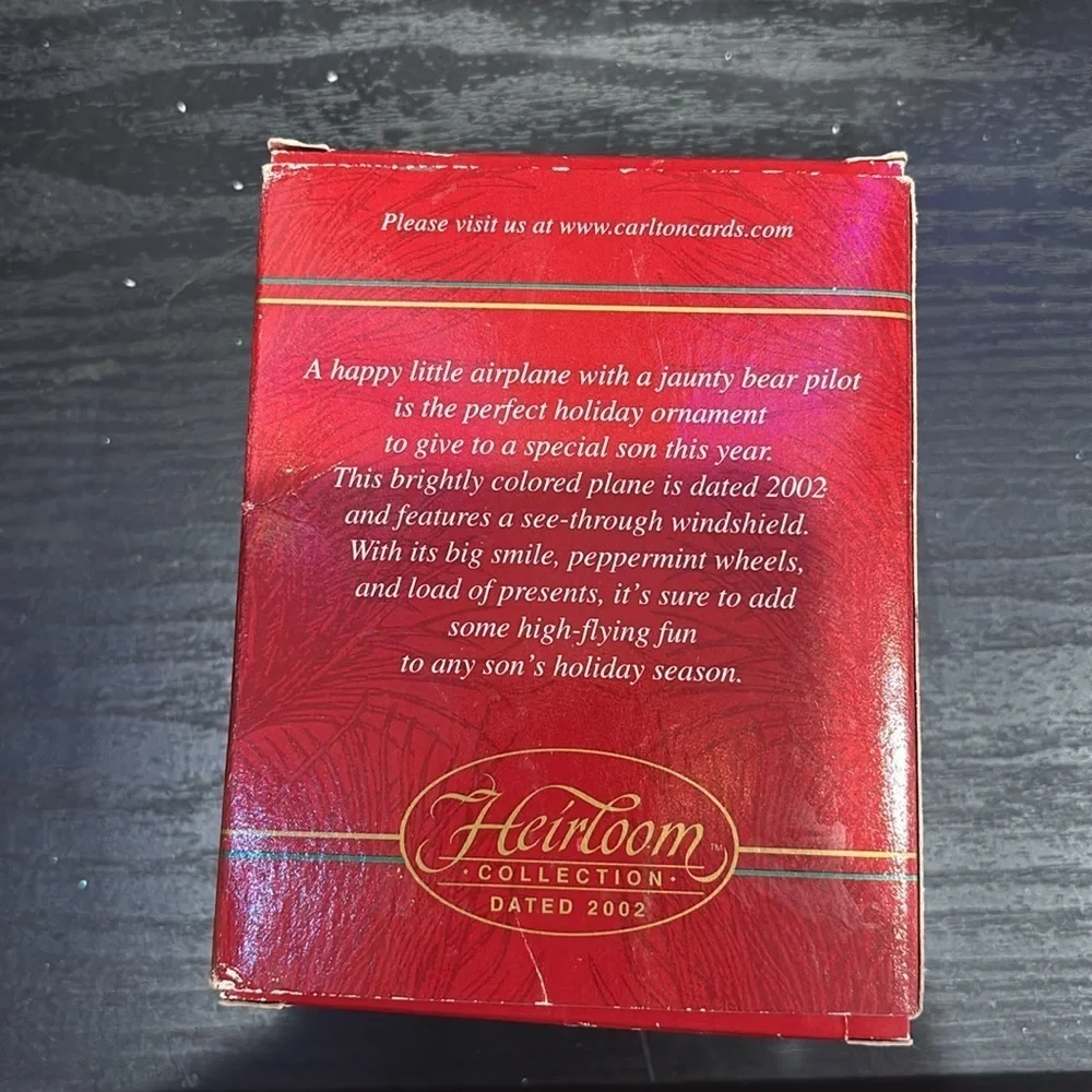 Heirloom Collectibles celebrate holidays